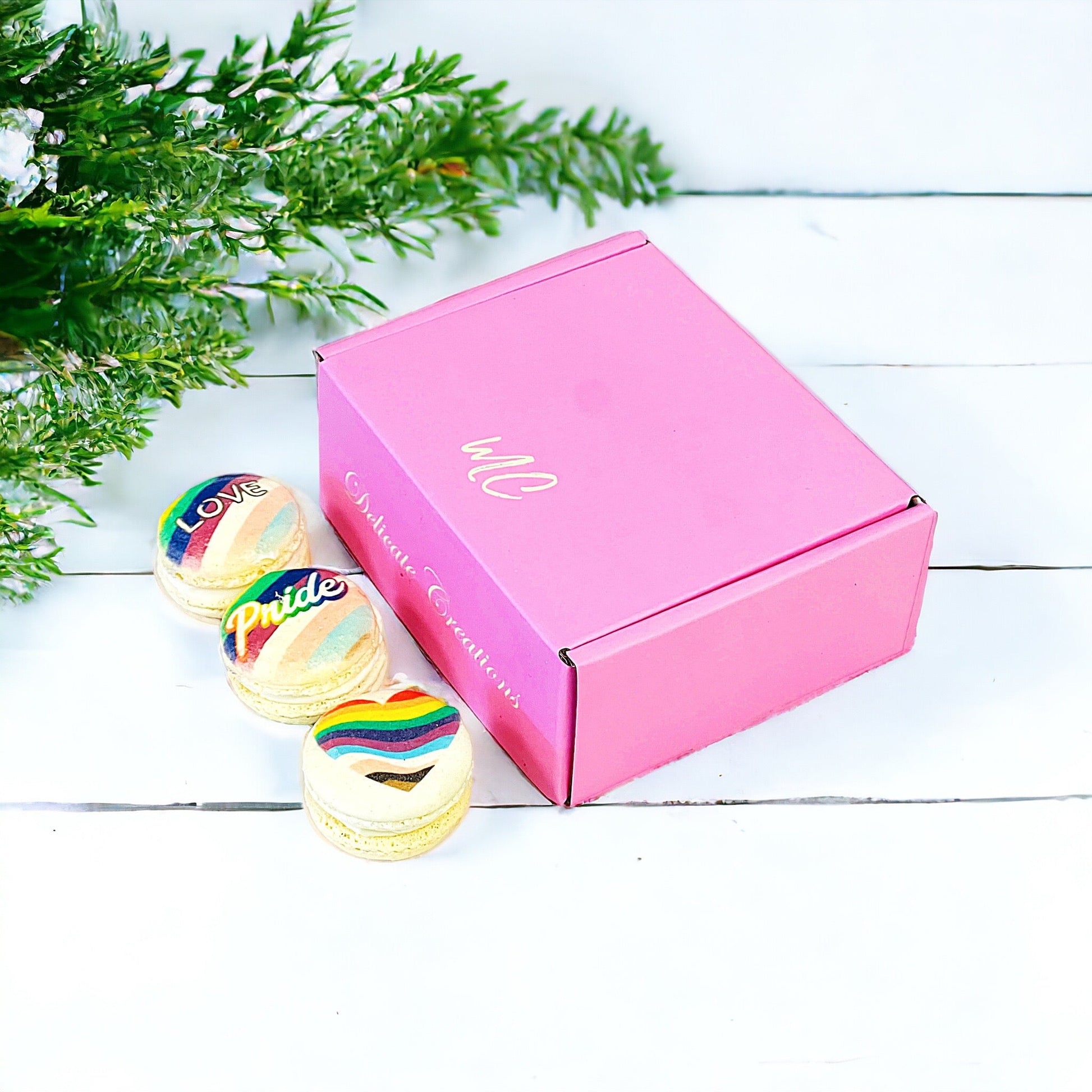 Pride & Love Macarons - Macaron Centrale6 Pack