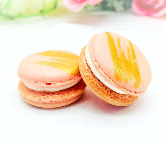 Rosewater Gold Brushed Macarons | Perfect for your next celebratory events. - Macaron Centrale12 pack