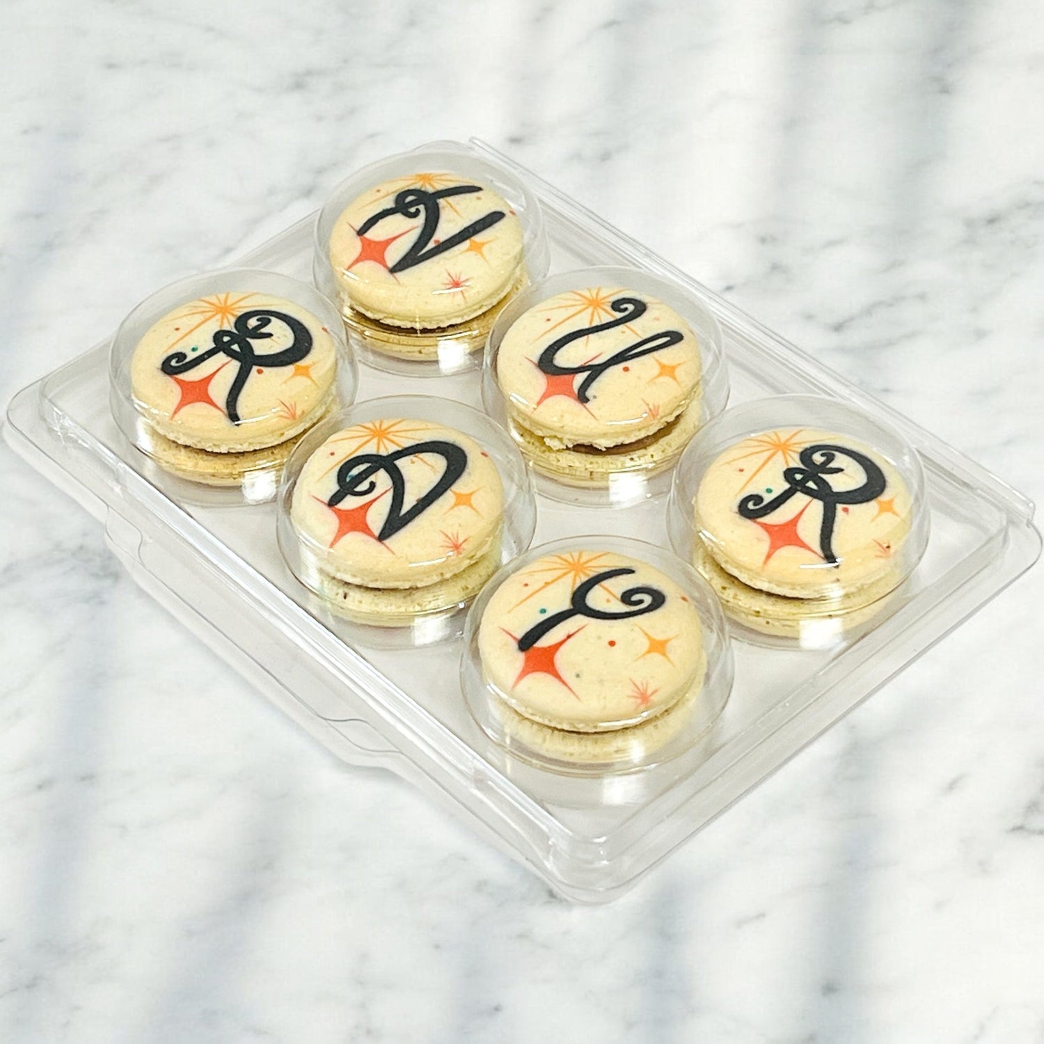 Say Hurray with Macarons Set - Macaron Centrale2 Best Seller Flavors