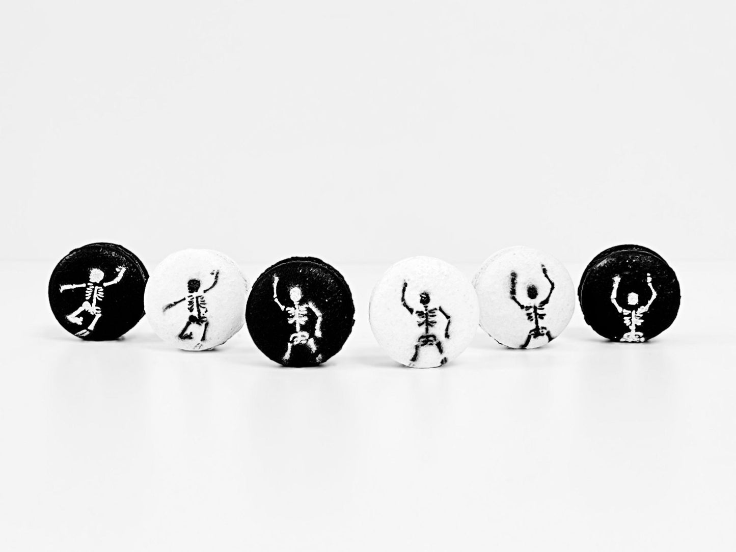 Skeleton French Macaron Set | Pick Your Own Flavor | Ideal for celebratory events - Macaron CentraleHalloween6 Pack