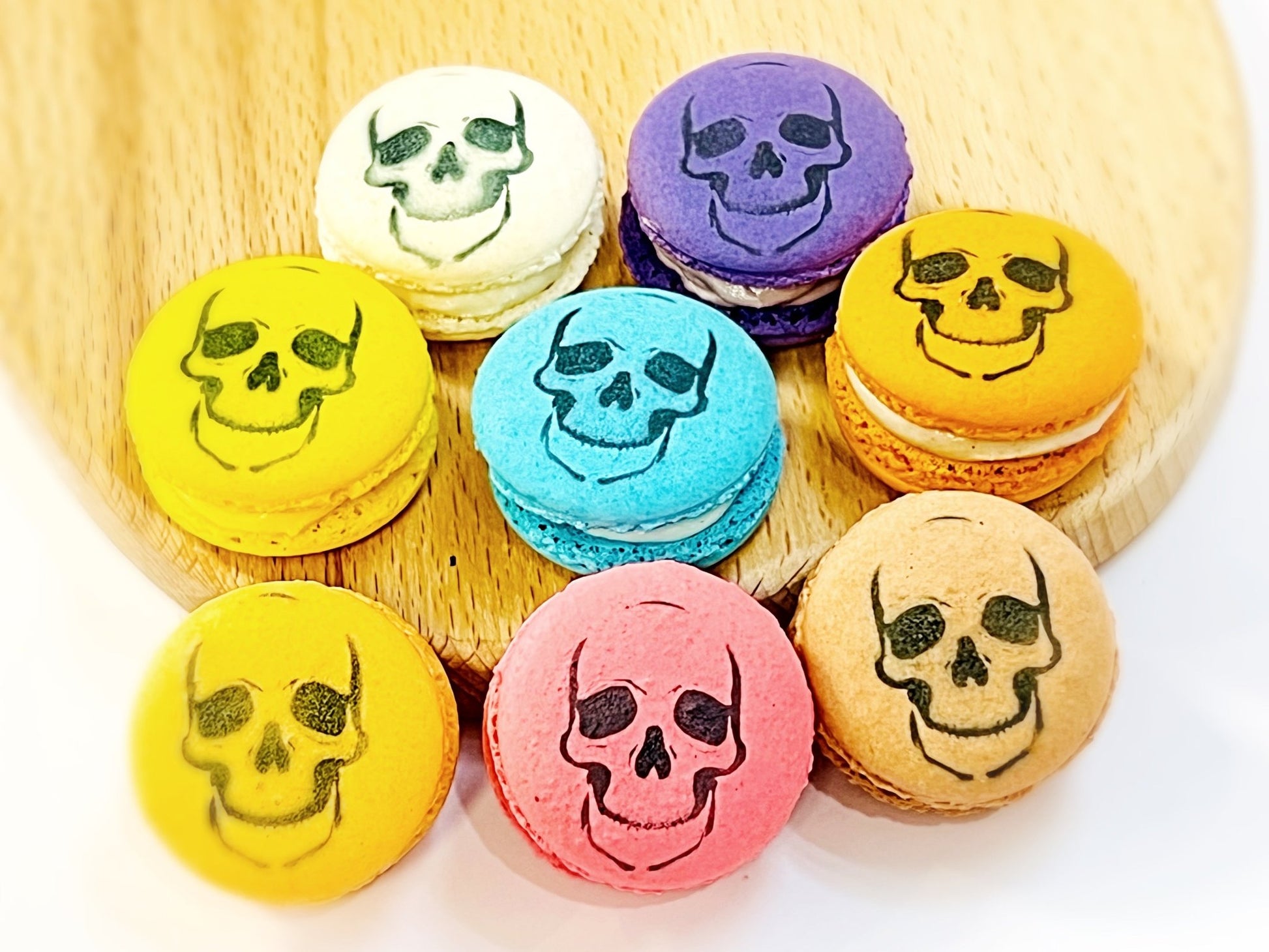 Skull French Macaron | Choose Your Favorite Flavors - Macaron Centrale6 PackRaspberry