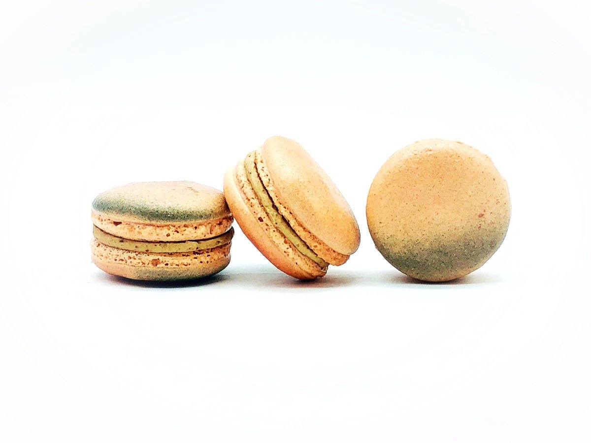 Space Edition Mac | The Mars French Macaron | Available in 6, 12 & 24 - Macaron Centrale6 Pack