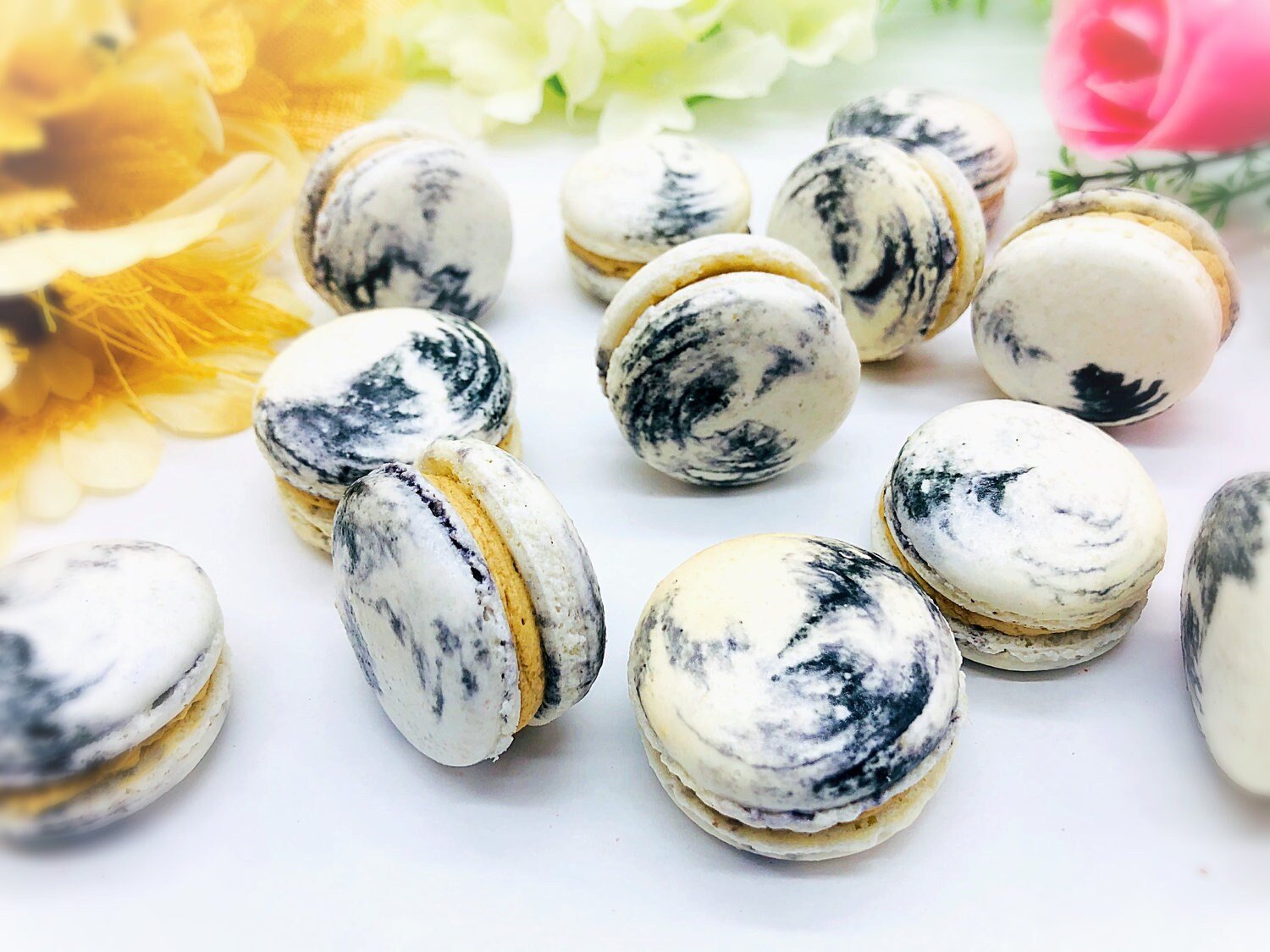 Thai Coffee Iced Latte Macarons | and Free Shipping| Perfect for your next holiday feast. - Macaron Centrale6 pack