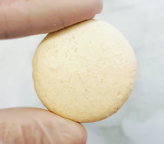 Vanilla French Macaron Shell | Perfect for Cake Decorators or Your Dessert DIY Project - Macaron Centrale6 Pairs