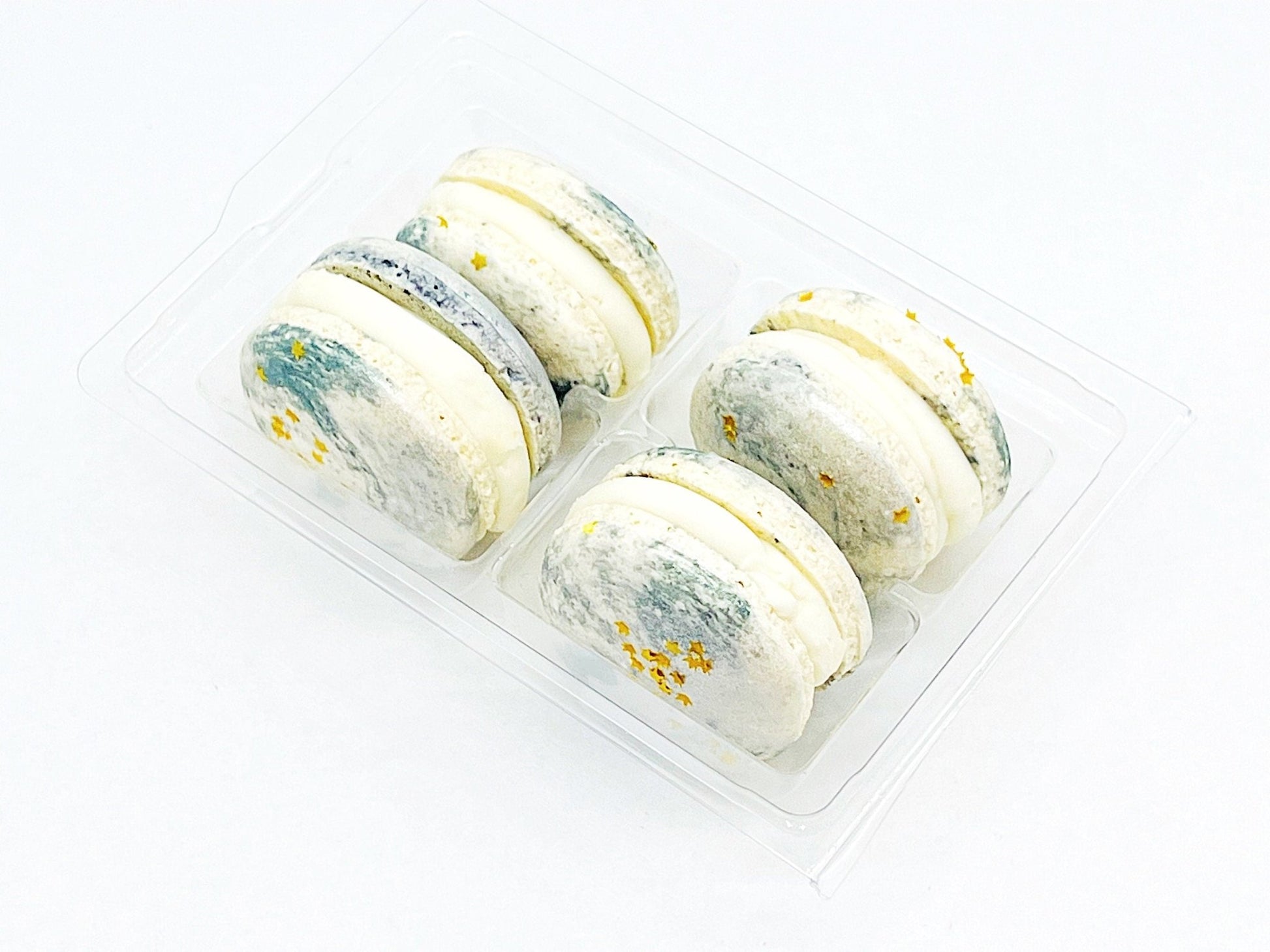 Vegan Planet | The White Planet | White Chocolate Peppermint Vegan Macarons - Macaron Centrale4 Pack