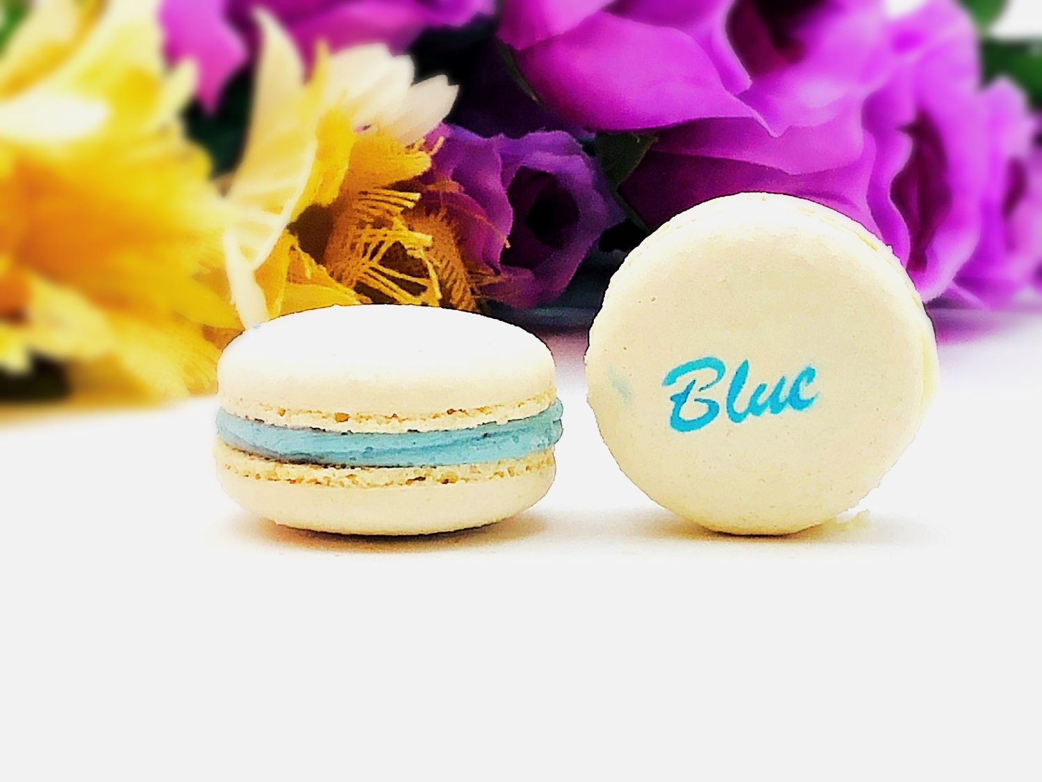 Will you be my flower girl French Macaron Set (3 Pack) | Bridesmaid Proposal/ Gift - Macaron CentraleRed