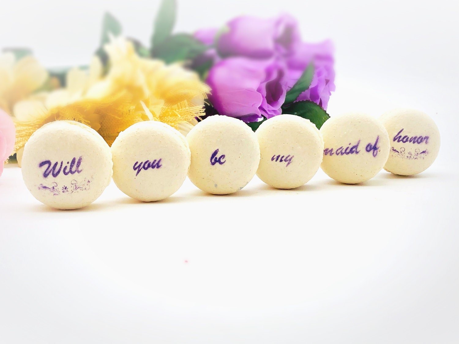 Will you be my maid of honor French Macaron Set (6 Pack) | Bridesmaid Proposal/ Gift - Macaron CentraleRed