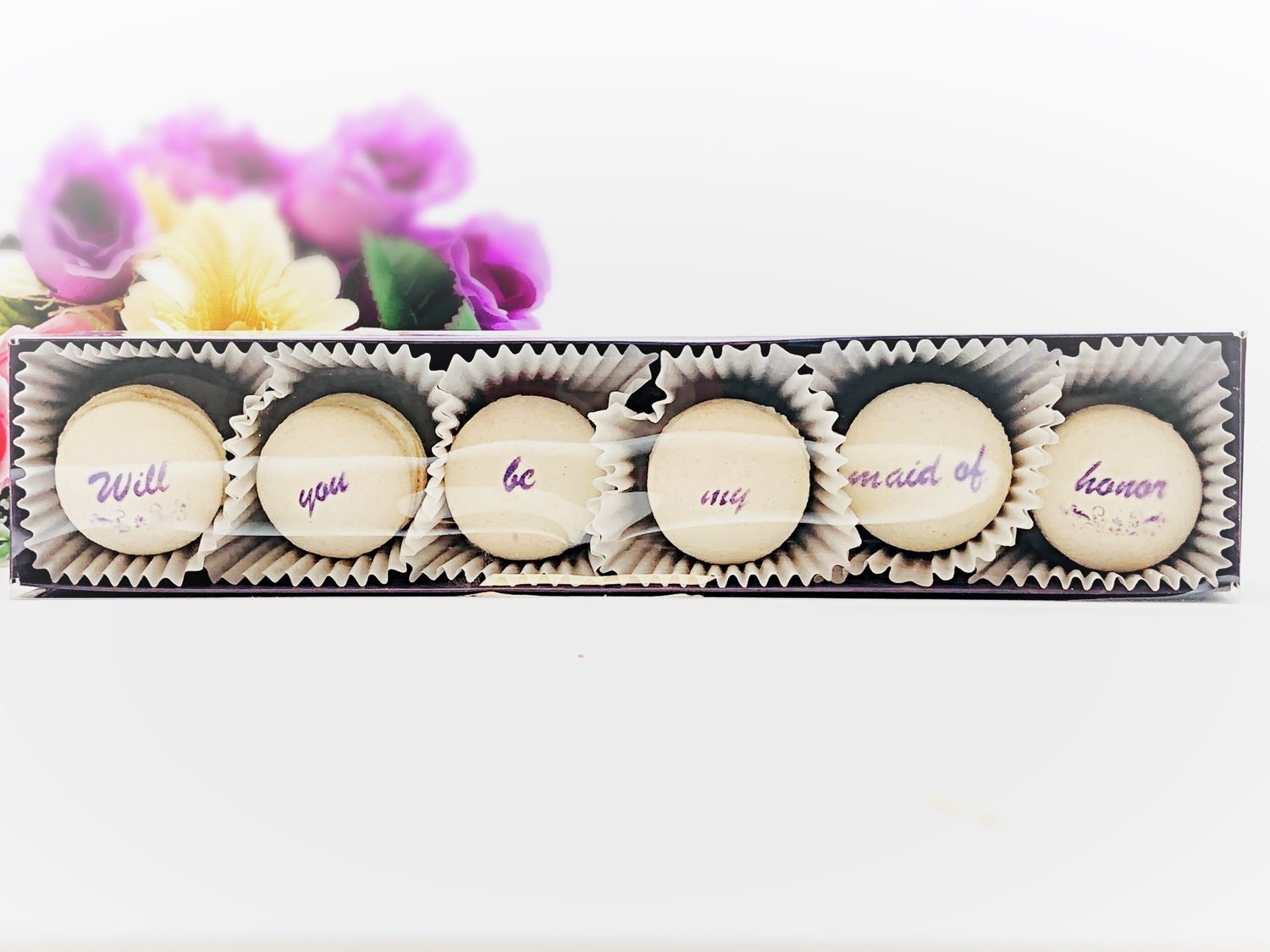 Will you be my maid of honor French Macaron Set (6 Pack) | Bridesmaid Proposal/ Gift - Macaron CentraleRed