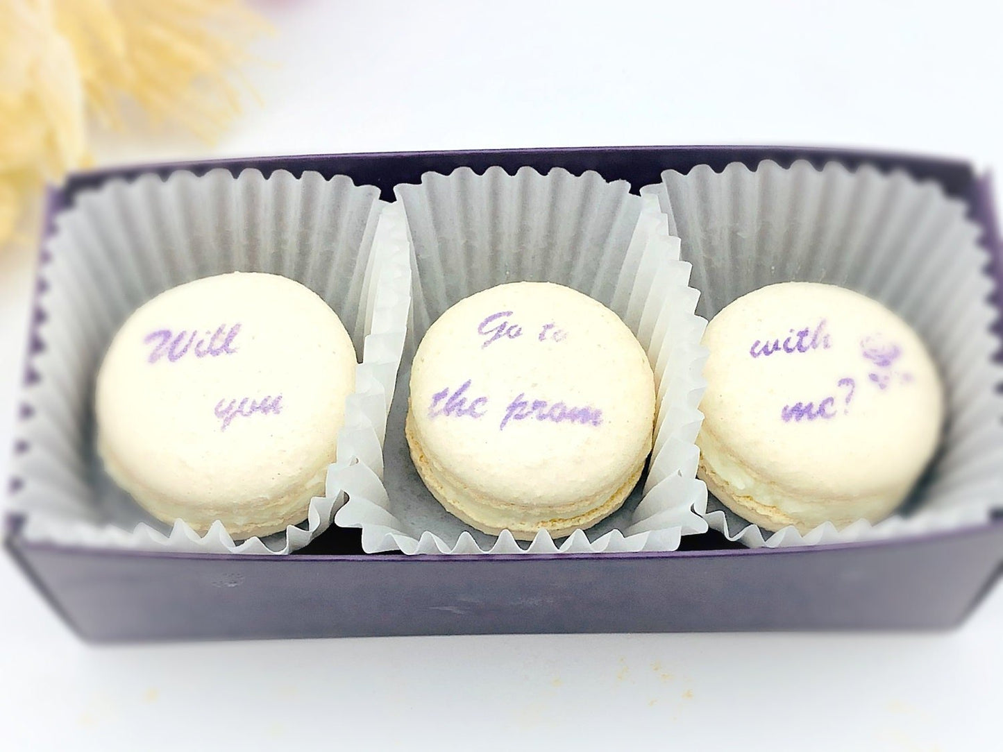 Will you go to prom proposal French Macaron Set (3 Pack) - Macaron CentraleRed