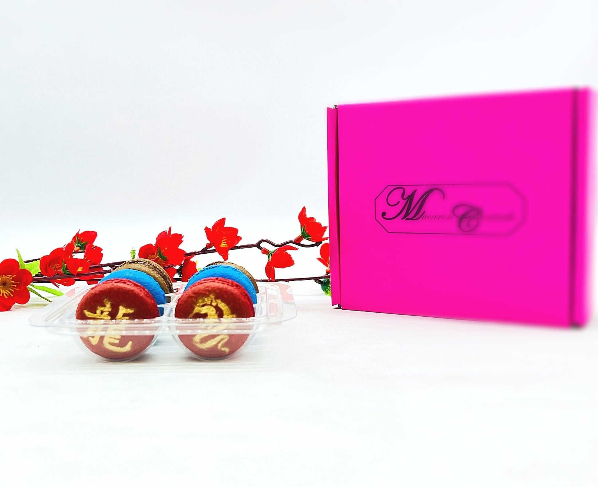 Year of The Dragon | Assorted French Macaron decorated with Gold Dust - Macaron CentraleVariety6 Pack