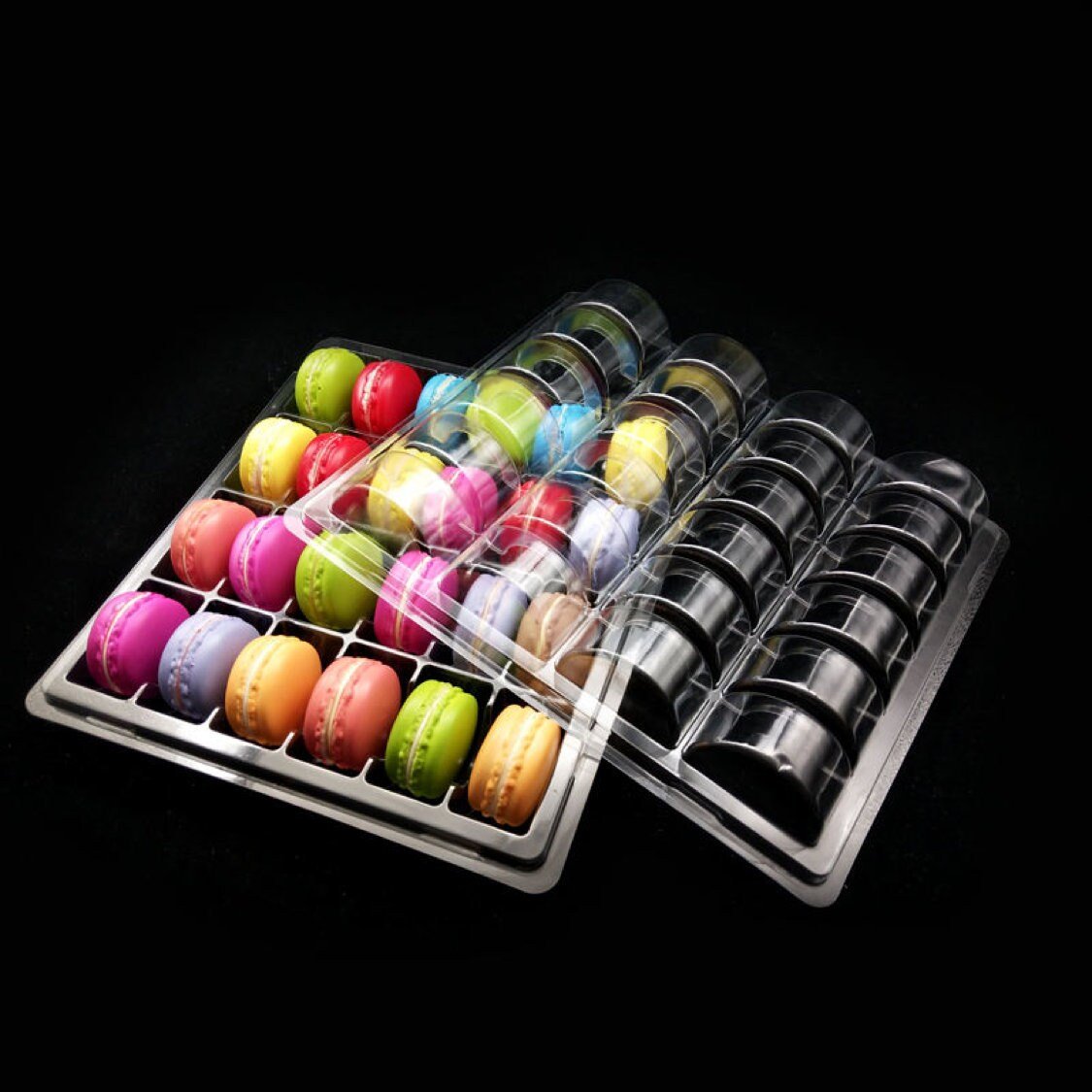 24 Cavities Macaron Clamshell PET Perfect for Macaron Ice Cream or Ice Cream Sandwich - Macaron CentraleSample